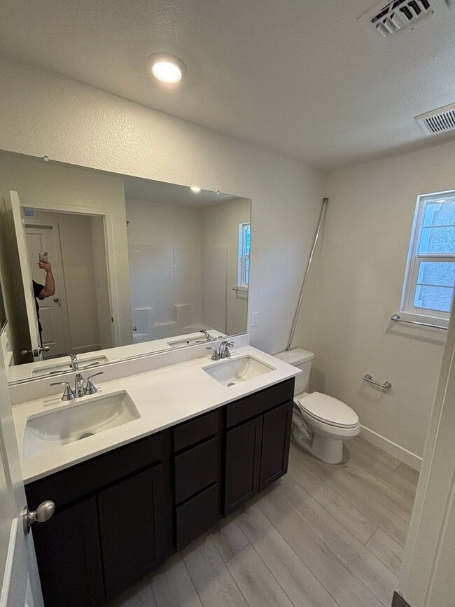 Building Photo - Modern 2-Story in Inspirada 4 Bed 3 Bath, Loft, Downstairs Bed & Open Floorplan