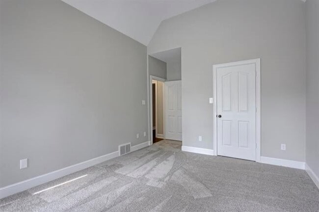 Building Photo - 1359 Winoka Rd