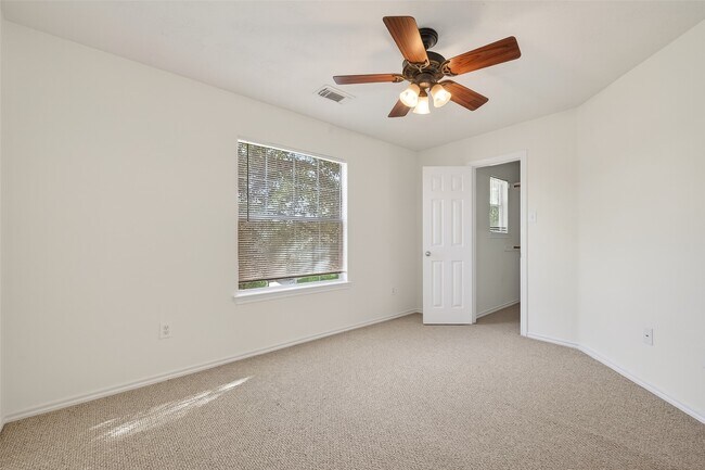 Building Photo - 25222 Boulder Bend Ln