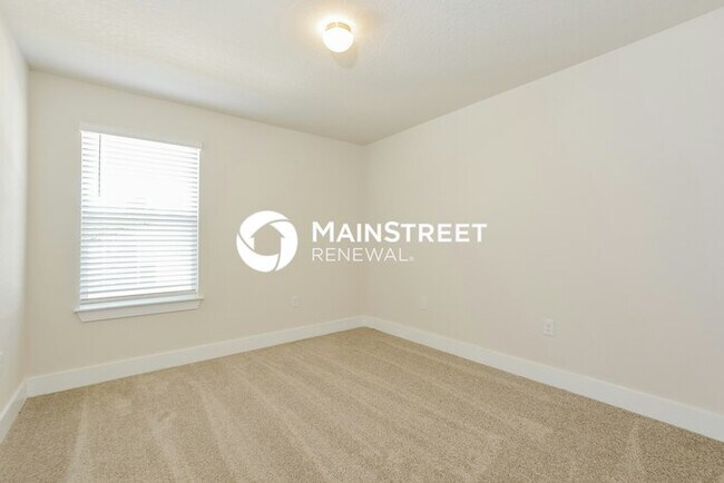 Building Photo - 4 Bedroom Pet-Friendly Home in Deland, FL ...