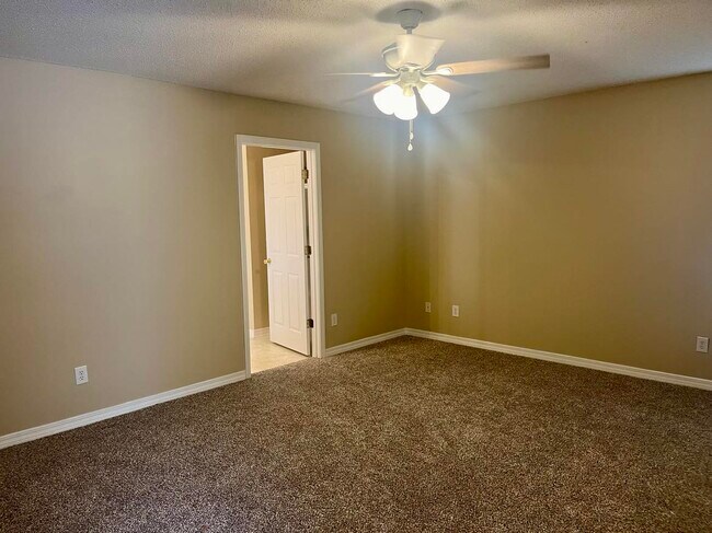 Building Photo - 6278 Heronwalk Dr