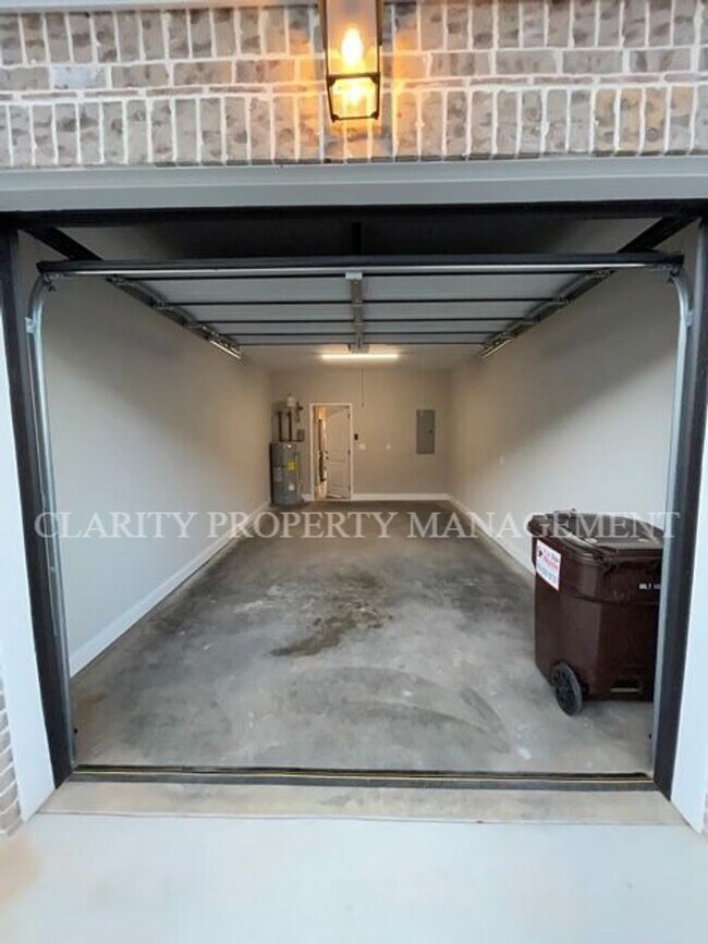 Building Photo - ***Coming soon!!***