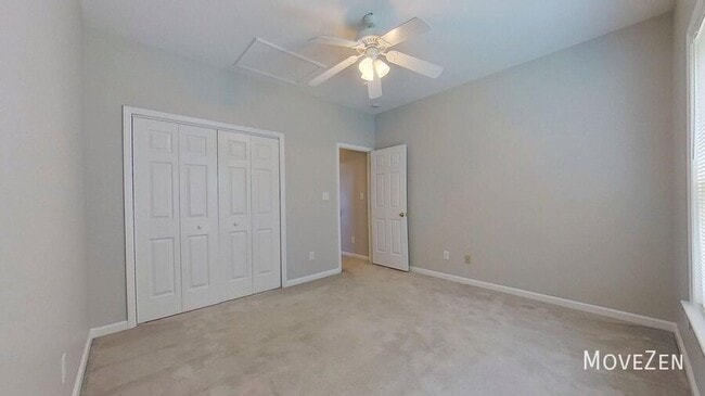 Building Photo - 4130 Birchgarden Dr