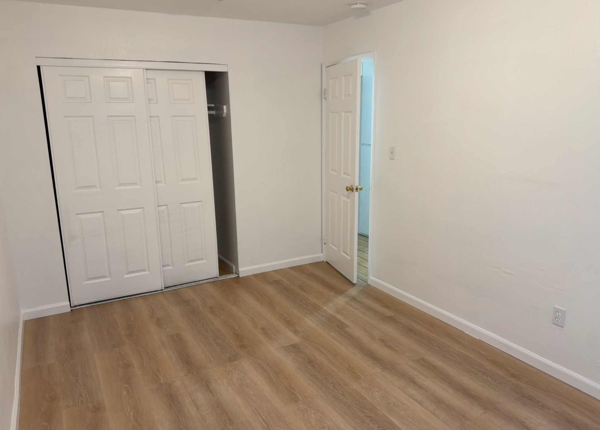 Building Photo - 1816 Lincoln Blvd