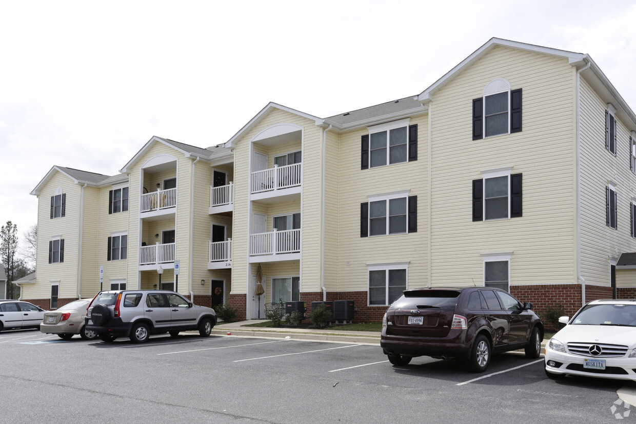 Kendalwood Apartments Fredericksburg Va Apartment Finder