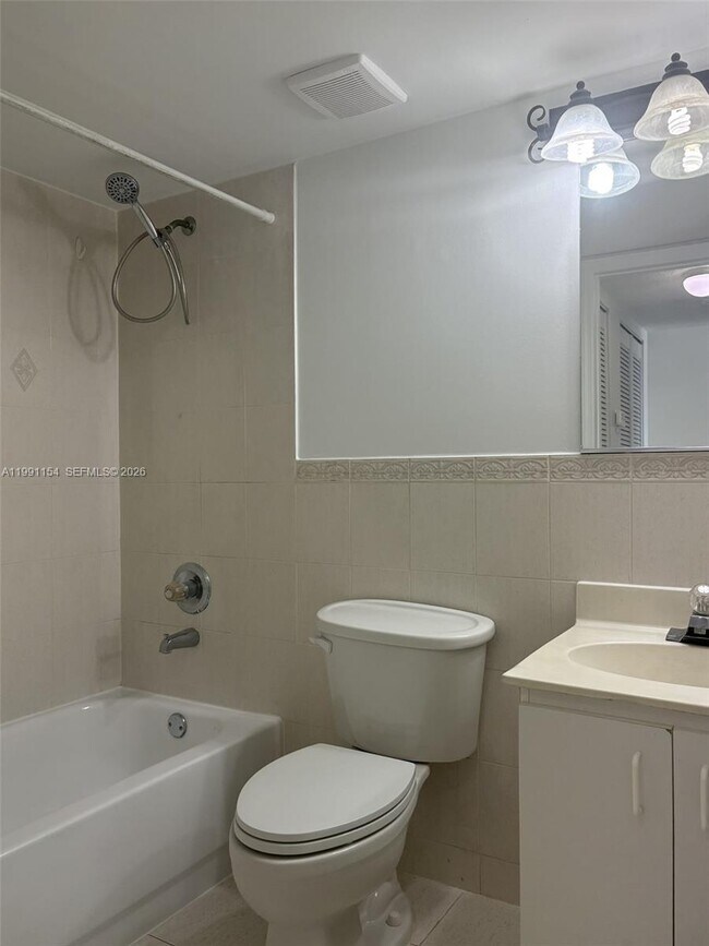 Building Photo - 6425 SW 130th Pl