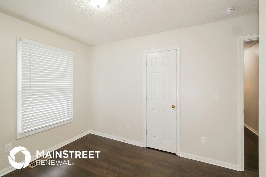 Building Photo - 6932 N Mercier St