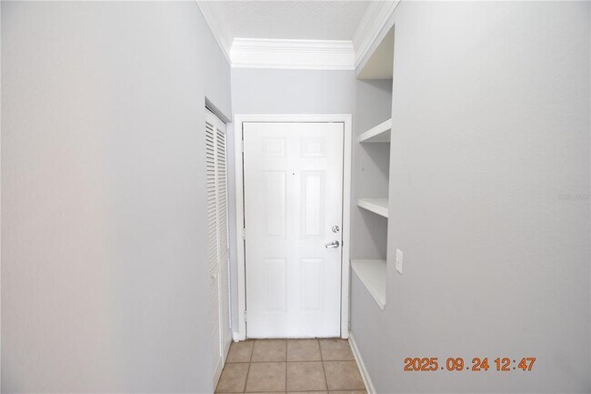 Building Photo - 4207 S Dale Mabry Hwy