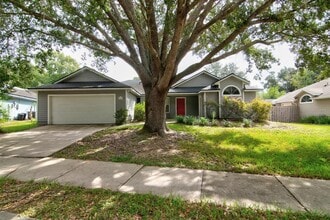 Building Photo - 1017 NW 87th Way