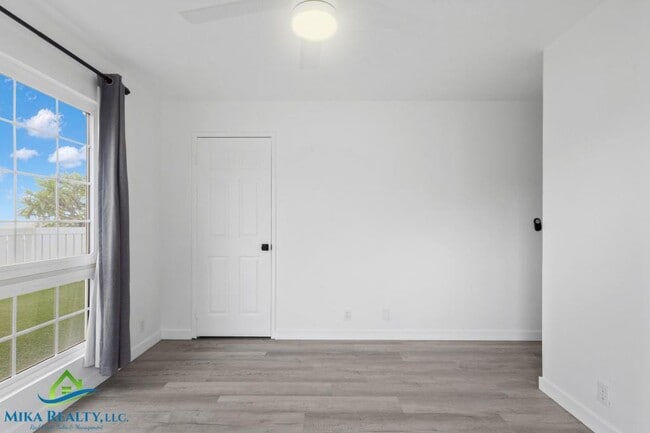 Building Photo - 92-929-929 Hame Pl