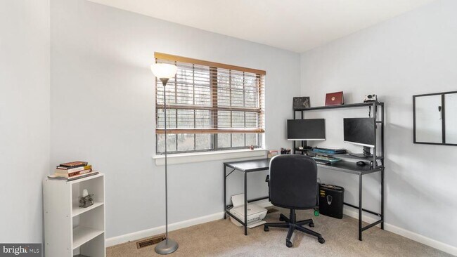 Building Photo - 2017 Headlands Cir