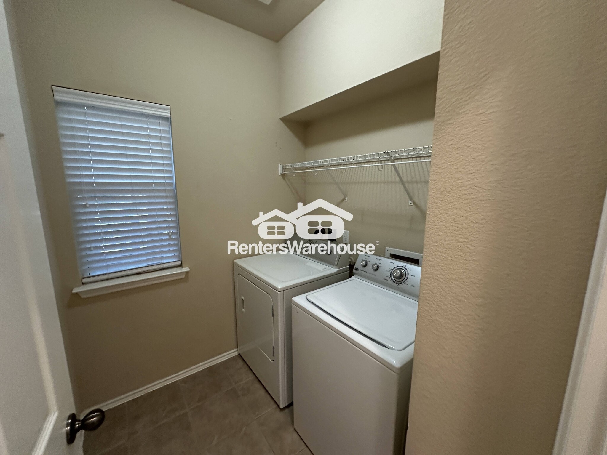 Building Photo - 10214 Maydelle Dr