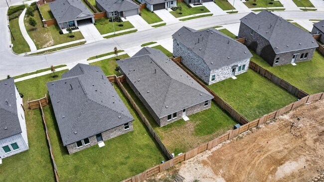 Building Photo - 3008 Calhoun Fls Dr