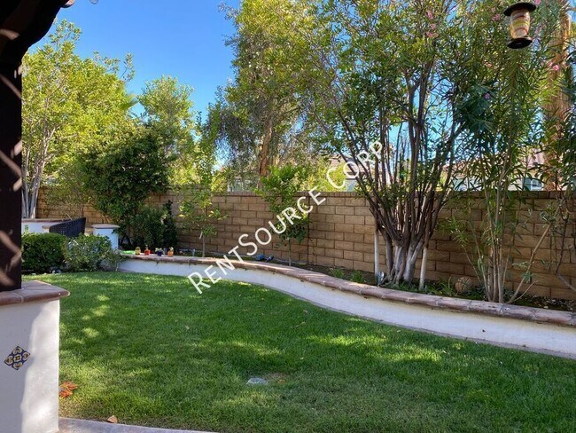 Building Photo - 24310 Las Palmas St