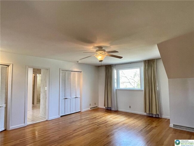 Building Photo - 1331 Armstrong Rd