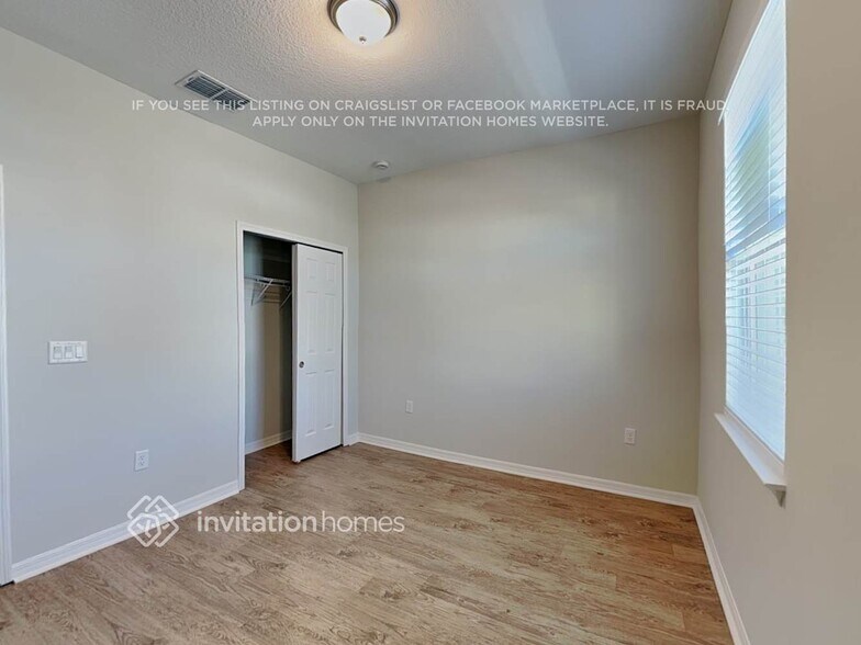 Building Photo - 5656 Timber Mdw Wy