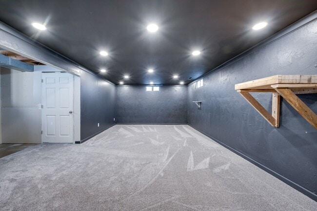 Building Photo - Charming, Partially Remodeled 4-Bedroom Ho...