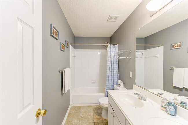 Building Photo - 2351 Urban Forest Ct