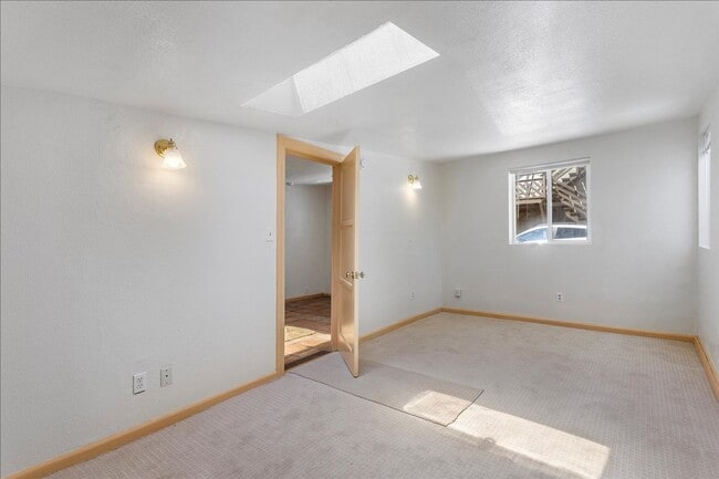 Building Photo - 2308 Woolsey St. #5 - 1 bedroom | 1 bath |...