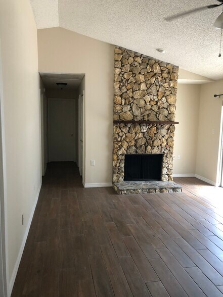 Building Photo - 3624 Jericho Drive