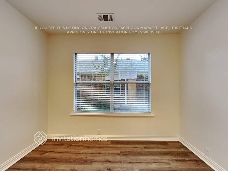 Building Photo - 1812 White Feather Ln