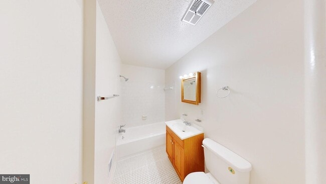 Building Photo - 7197 Cimarron Ct