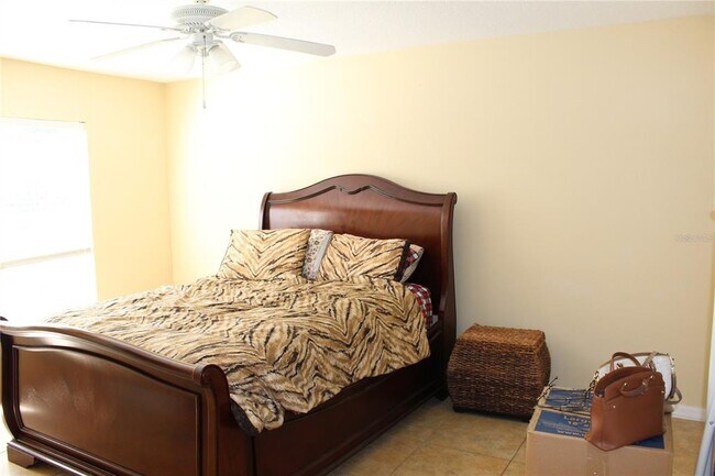 Building Photo - 10309 Avelar Ridge Dr