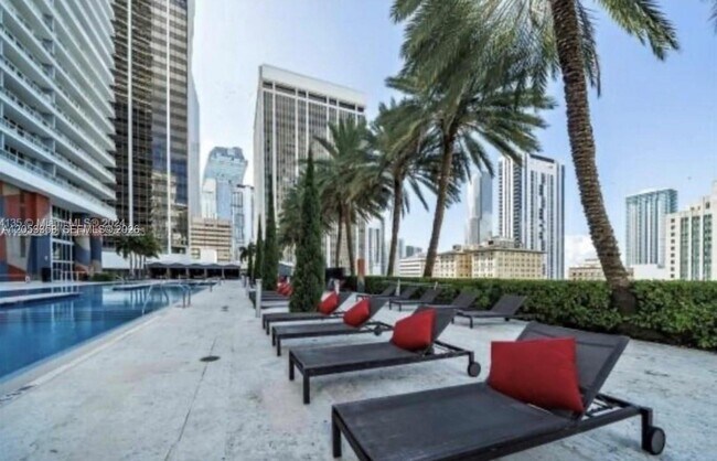 Building Photo - 50 Biscayne Blvd