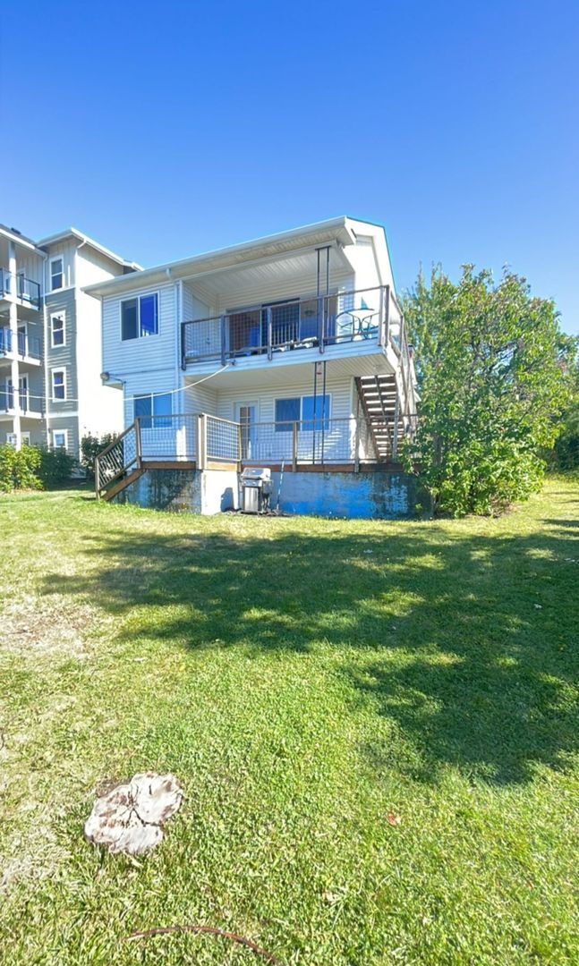 Building Photo - 1111/1113/1115 N Garden St