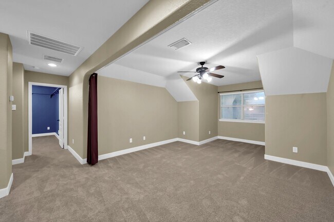 Building Photo - 31322 Evergreen Park Ln