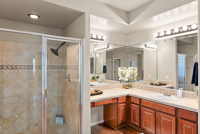 Building Photo - 4123 S Adelle