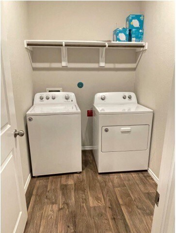 Building Photo - 13872 Rock Island Trl