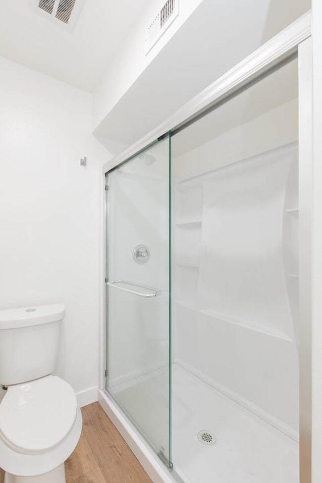 Building Photo - 2607 E Larkspur Dr