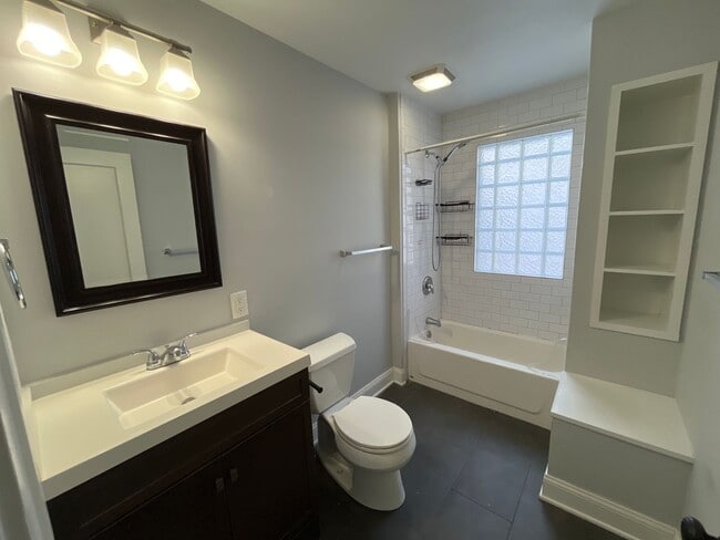 Building Photo - 268-270 Olentangy Street