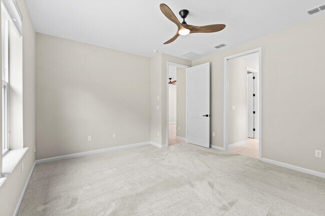 Building Photo - 1116 Rustic Mill Dr