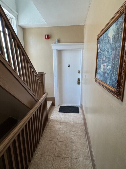 Hallway - 344 Union Ave