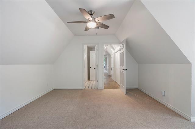 Building Photo - 5833 Victor St