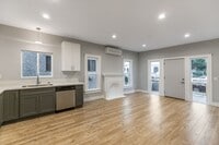 Building Photo - 413 N Coronado St