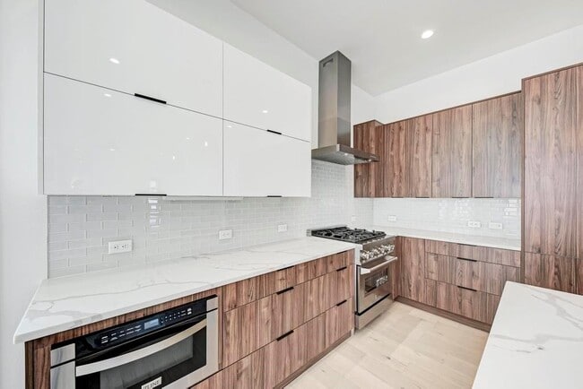 Building Photo - 200 Tillery Sq