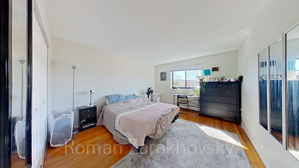 Building Photo - 85 Sutherland Rd