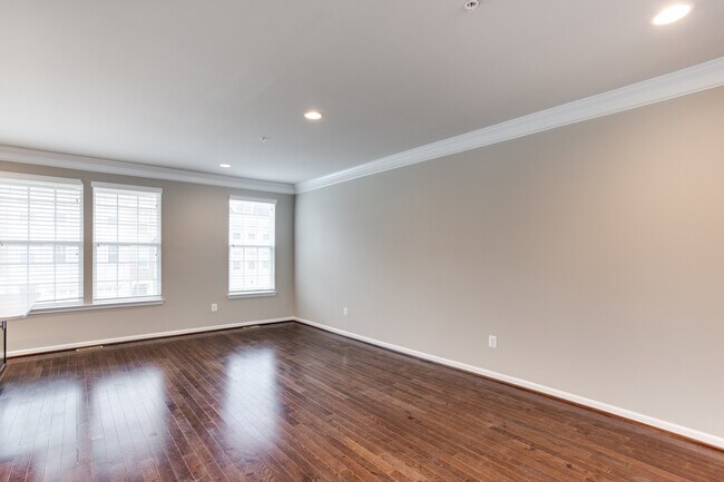 Building Photo - 4216 WOODSPRING Ln