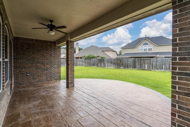 Building Photo - 12123 Bayou Junction Rd