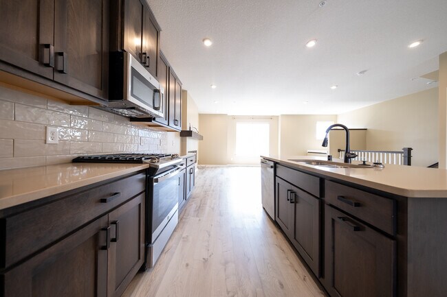 Building Photo - 6637 Jody Ave S