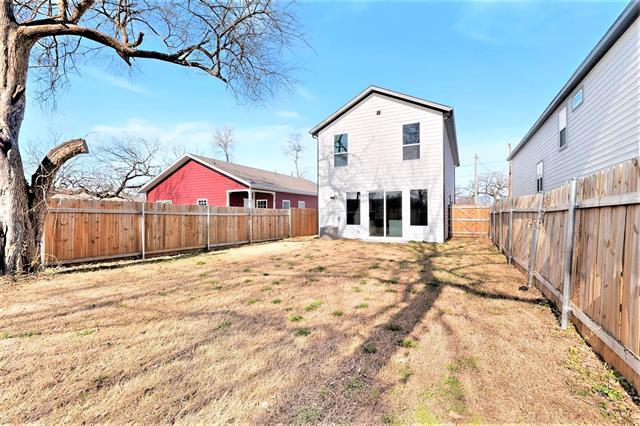 Building Photo - 3002 Rochester St