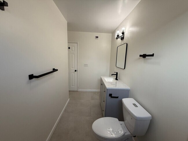 Building Photo - 4017 Alabama St