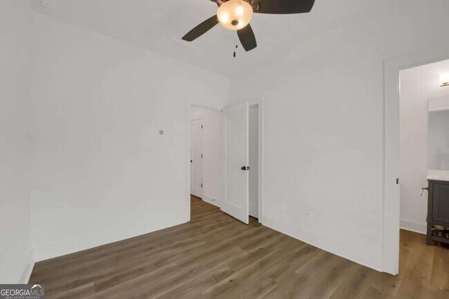 Building Photo - 2050 Bolton Rd NW