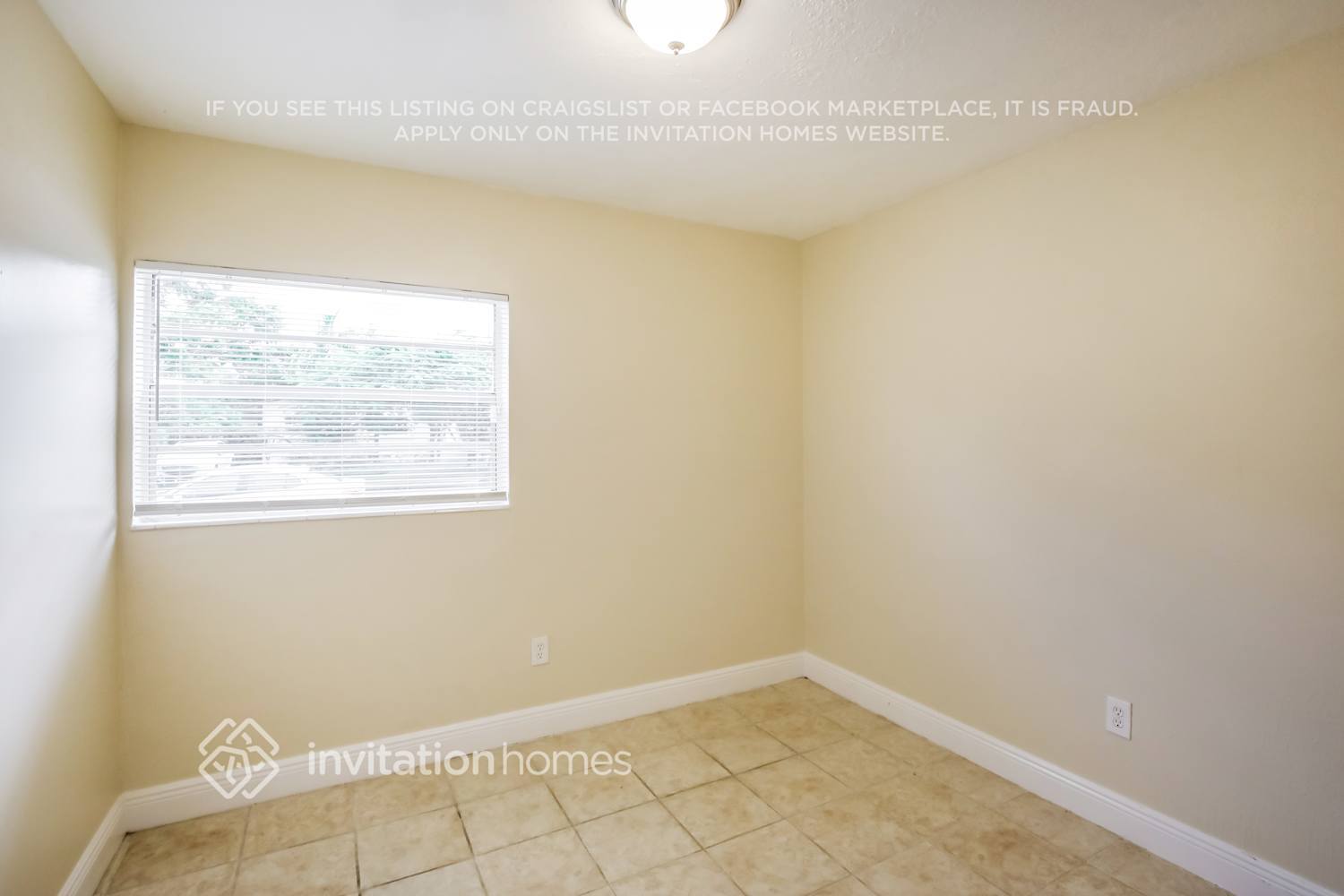 Building Photo - 10005 SW 166th St