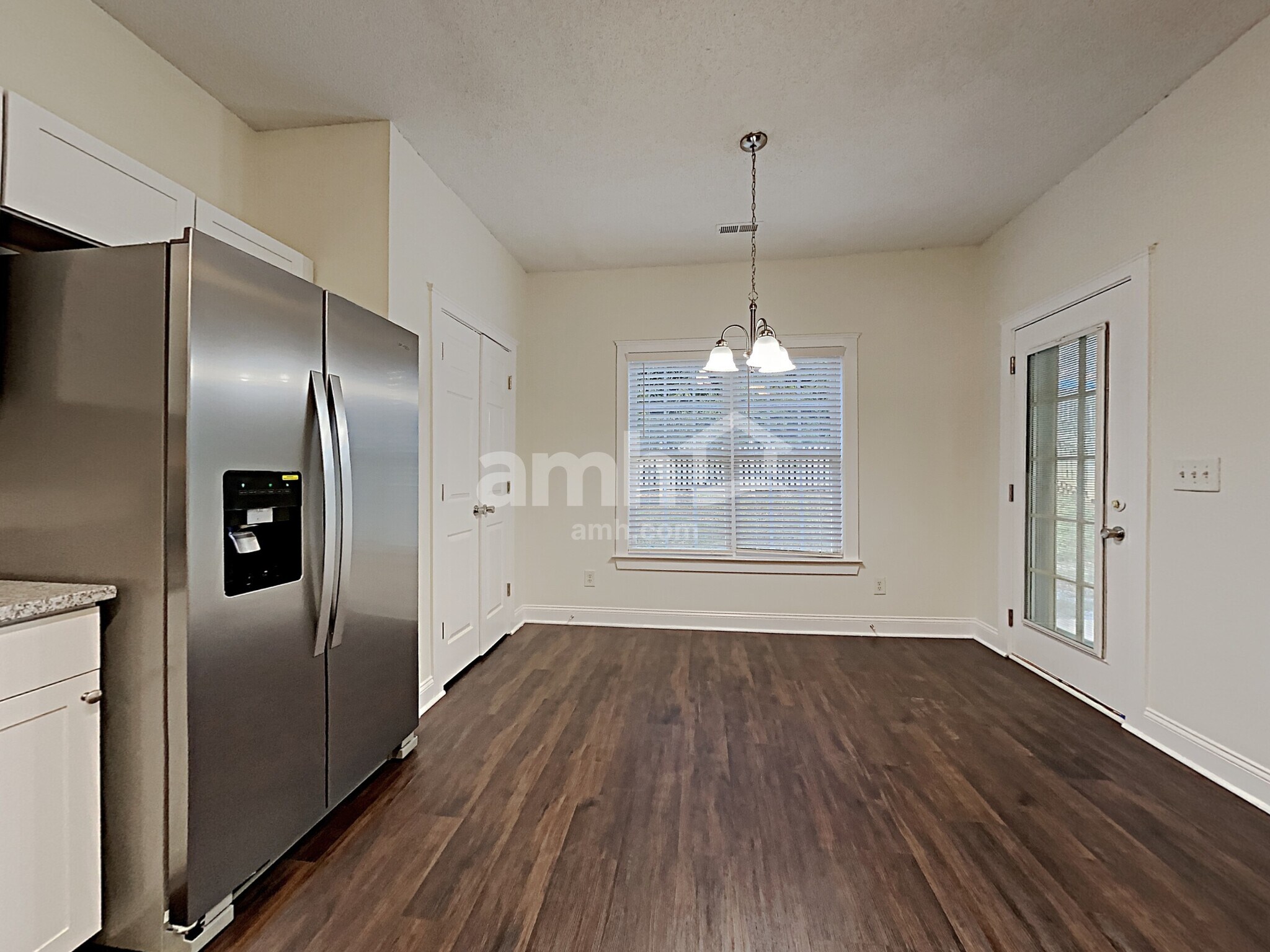 Building Photo - 13429 Glencreek Ln