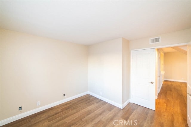 Building Photo - 402 Deerfield Ave