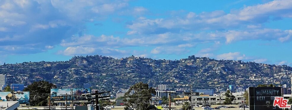 Building Photo - 6077 Hargis St